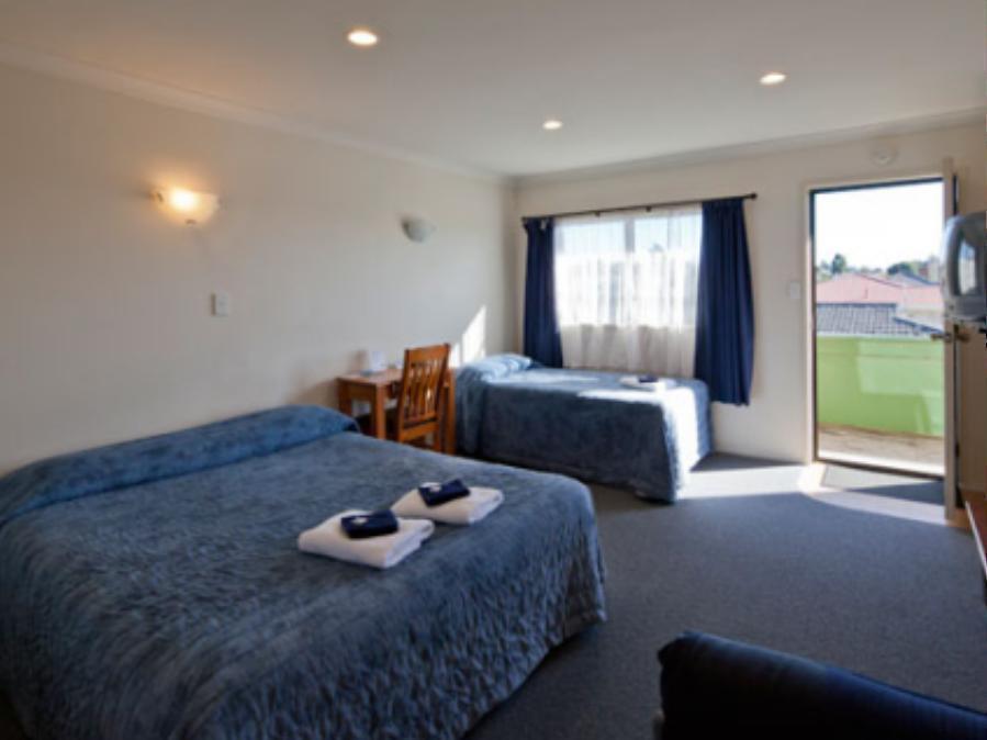 Pukekohe Motel Exterior foto